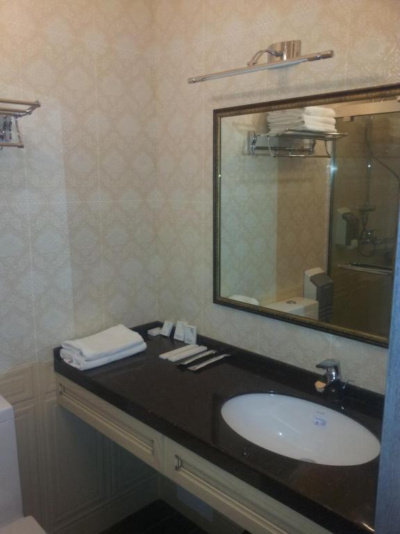 D'Rami Hotel Almaty Luaran gambar